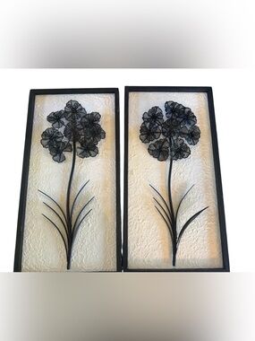 Set of 2 Black Metal Floral Wall Art Framed Decor Modern Farmhouse 21”